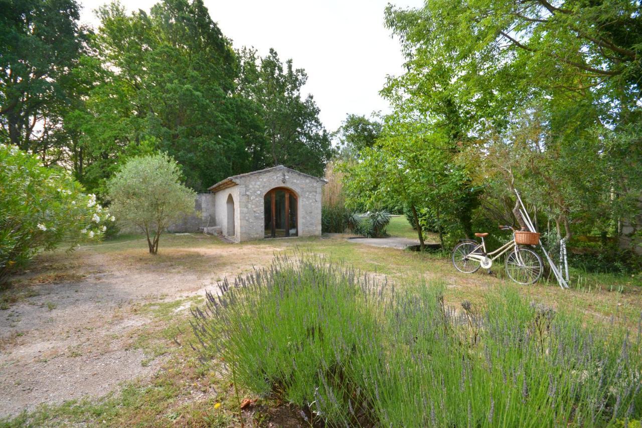 לינה וארוחת בוקר Eygalières Ancien Mas Du Moulin מראה חיצוני תמונה